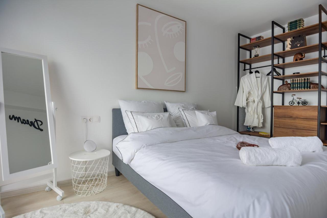 Amazing Condo In Brasov By Valentino - Free Garage Parking Εξωτερικό φωτογραφία